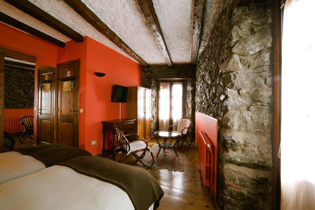 Hostal Cisco De Sans Andorra la Vella Room photo